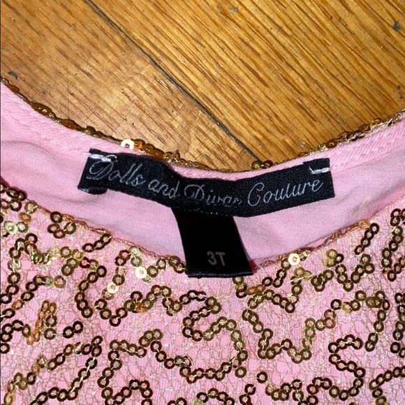 Dolls and divas dress - Picture 2 of 3